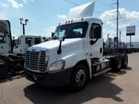 2016 Freightliner CASCADIA 125
