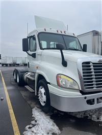 2018 Freightliner CASCADIA 125