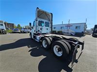 2017 Freightliner CASCADIA 125