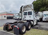 2016 Freightliner CASCADIA 125