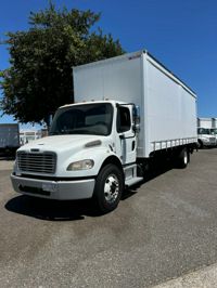 2018 Freightliner M2 106