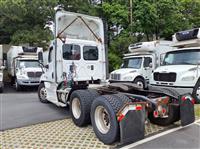 2016 Freightliner CASCADIA 125