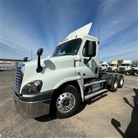 2017 Freightliner CASCADIA 125