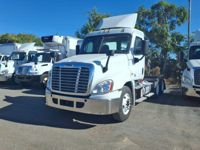 2018 Freightliner CASCADIA 125
