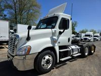 2019 Freightliner CASCADIA 125