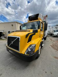 2016 Volvo VNL64T