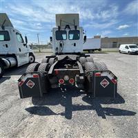 2016 Freightliner CASCADIA 125