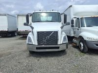 2019 Volvo VNL64T-300