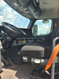 2019 Freightliner NEW CASCADIA PX12664