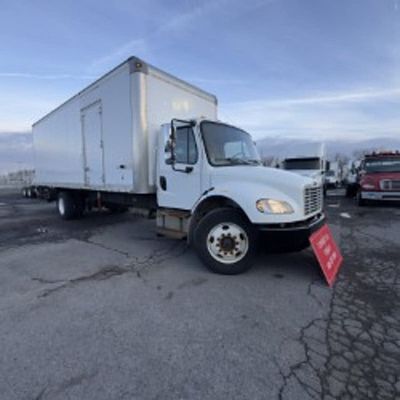 2015 Freightliner M2 106