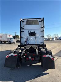 2017 Freightliner CASCADIA 125