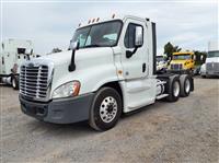 2016 Freightliner CASCADIA 125