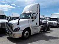 2020 Freightliner CASCADIA 125