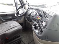 2017 Freightliner CASCADIA 125