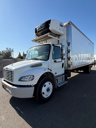 2016 Freightliner M2 106