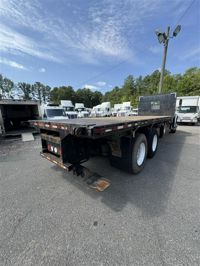 2017 Freightliner M2 106