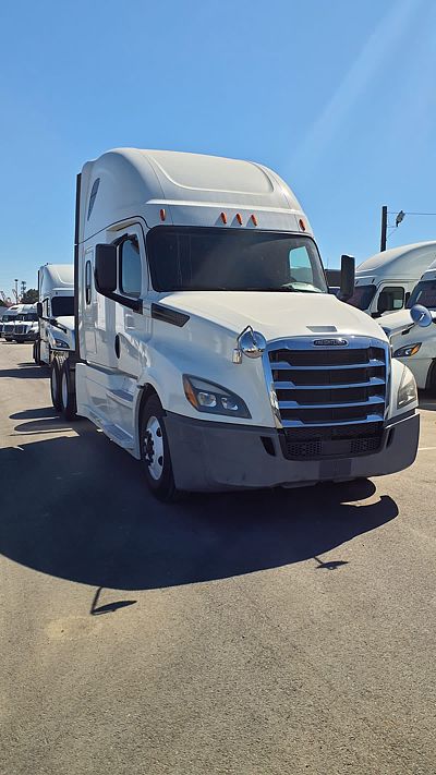 2020 Freightliner NEW CASCADIA PX12664
