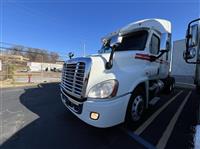 2017 Freightliner CASCADIA 125