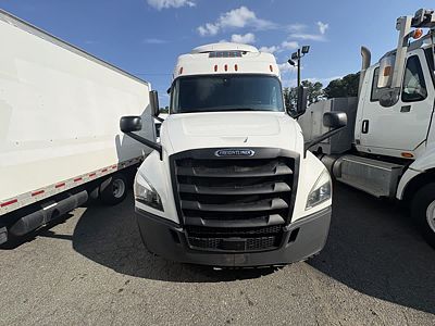 2019 Freightliner CASCADIA 125