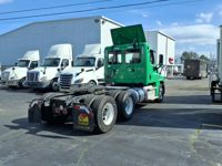 2020 Freightliner CASCADIA 125