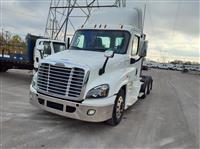 2017 Freightliner CASCADIA 125