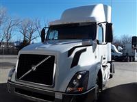 2016 Volvo VNL42-430
