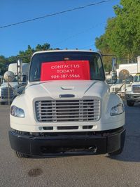 2020 Freightliner M2 106