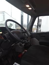 2017 Freightliner M2 106