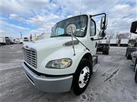 2018 Freightliner M2 106