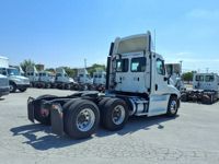 2018 Freightliner CASCADIA 125