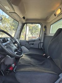 2020 Freightliner M2 106