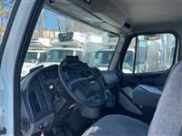 2020 Freightliner M2 106