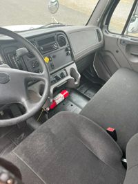 2018 Freightliner M2 106