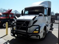 2020 Volvo VNR64T-640