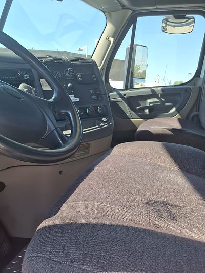 2020 Freightliner CASCADIA 125