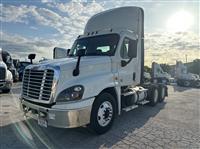 2020 Freightliner CASCADIA 125