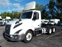 2019 Volvo VNL64T-300