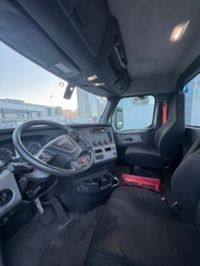 2020 Freightliner NEW CASCADIA 116