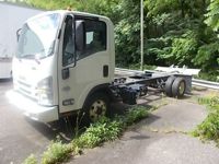 2018 Isuzu NPR HD