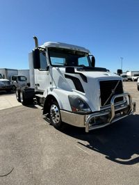 2018 Volvo VNL64T
