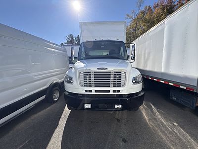 2021 Freightliner M2 106