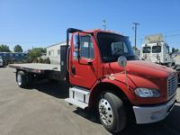 2018 Freightliner M2 106