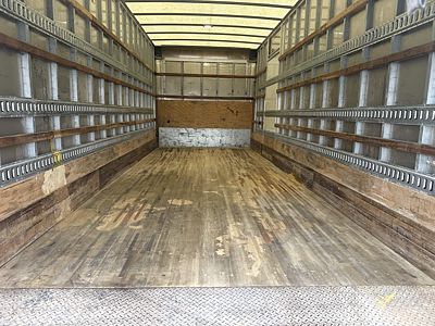 2020 Freightliner M2 106