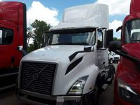 2019 Volvo VNL64T-300