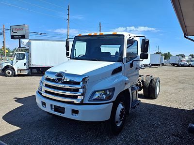 2017 Hino 268