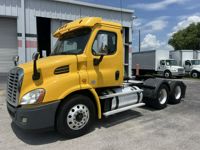 2018 Freightliner CASCADIA 113