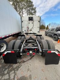 2020 Freightliner CASCADIA 125
