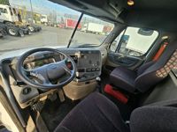 2018 Freightliner CASCADIA 125
