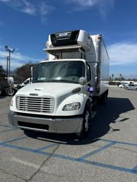 2019 Freightliner M2 106