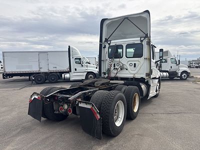 2021 Freightliner NEW CASCADIA PX12664